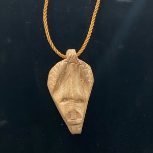 Vintage Carved Kenya Africa Wood Head 2.75" Pendant Sculpture Necklace